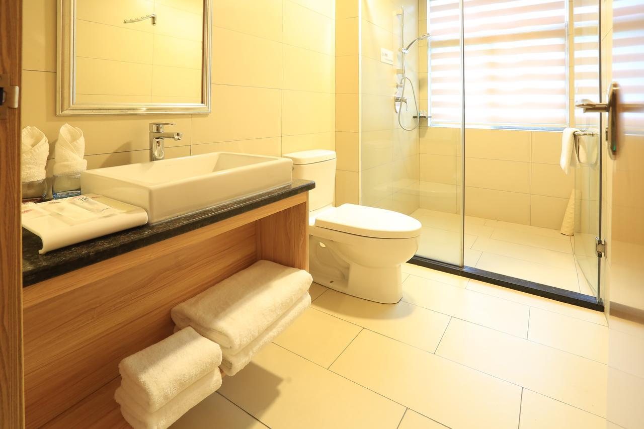 Oyo8001 Tiandi Hotel Shenzhen Extérieur photo